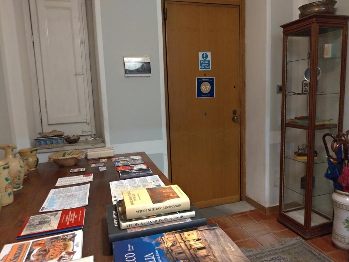 Il Genio Del Porto - Mabbonath B&B Palermo Exterior foto